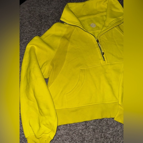 Women’s Lululemon Scuba Funnel Half-Zip Sonic Yellow Size Size M/L - Picture 3 of 16